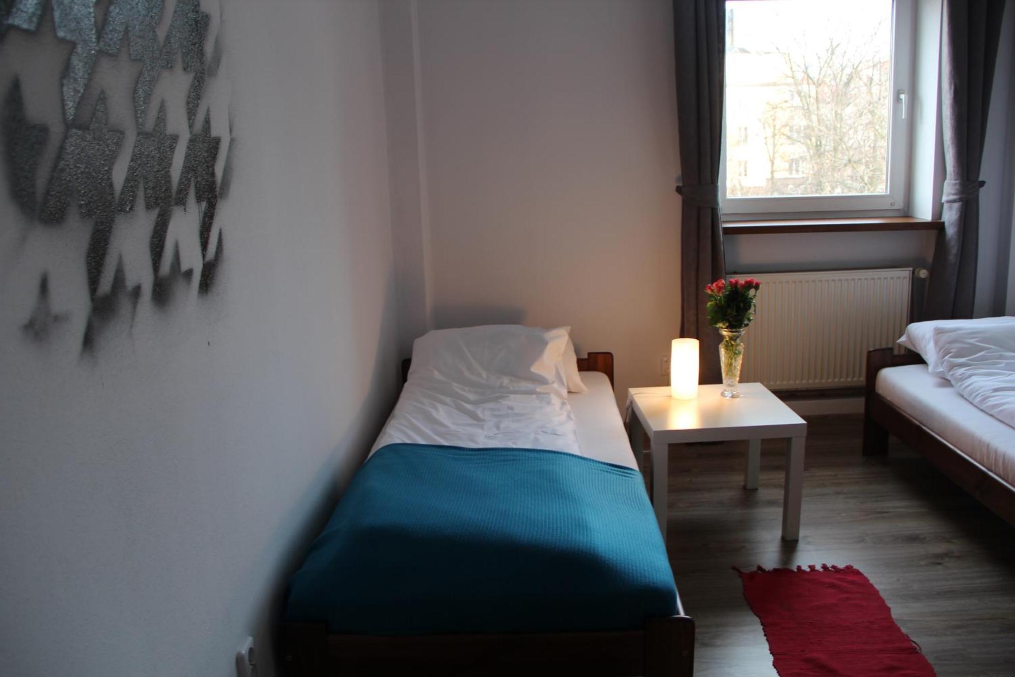 Kaliszki Baba Hostel מראה חיצוני תמונה