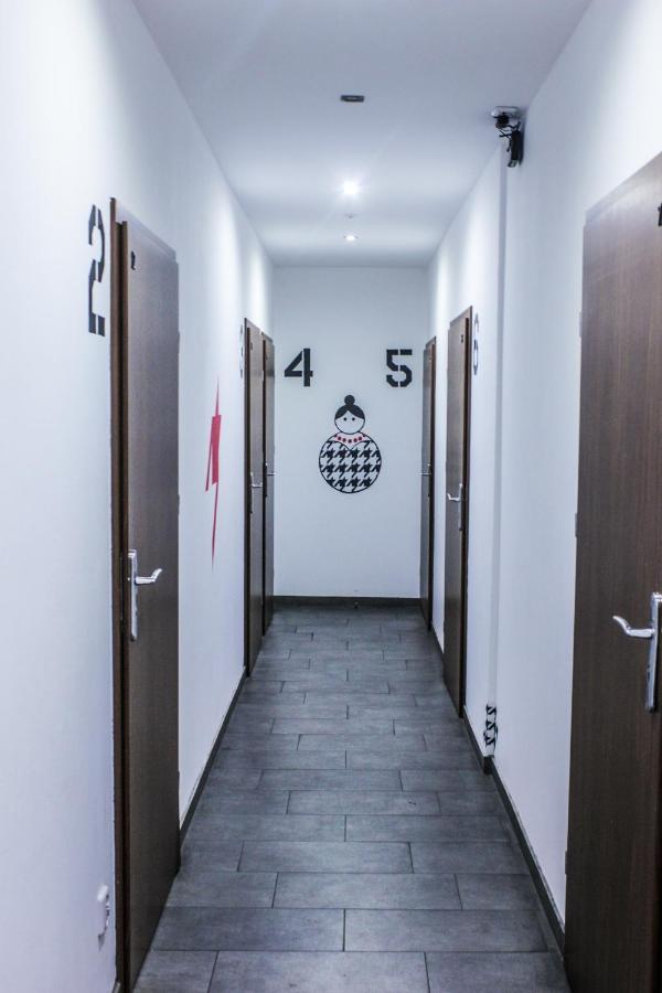 Kaliszki Baba Hostel מראה חיצוני תמונה