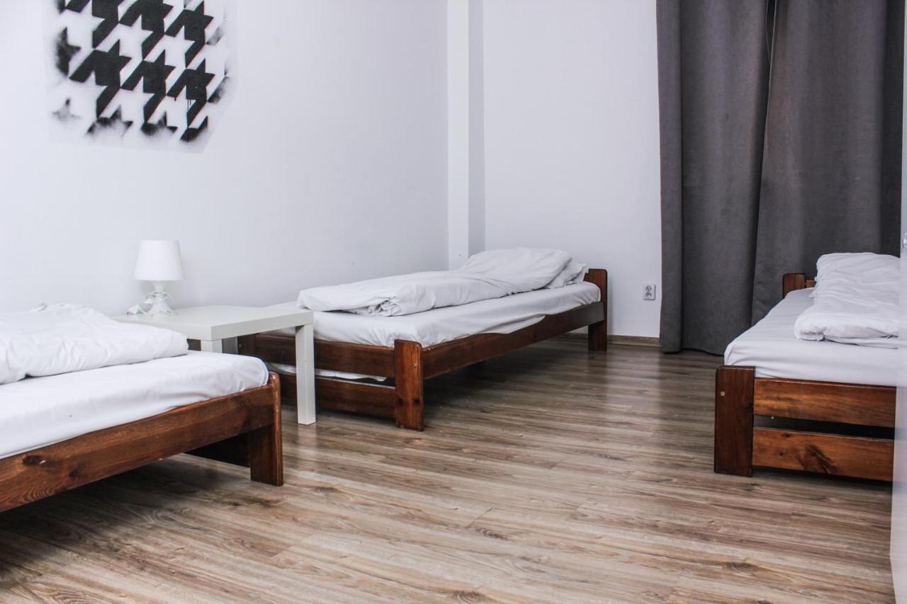 Kaliszki Baba Hostel מראה חיצוני תמונה