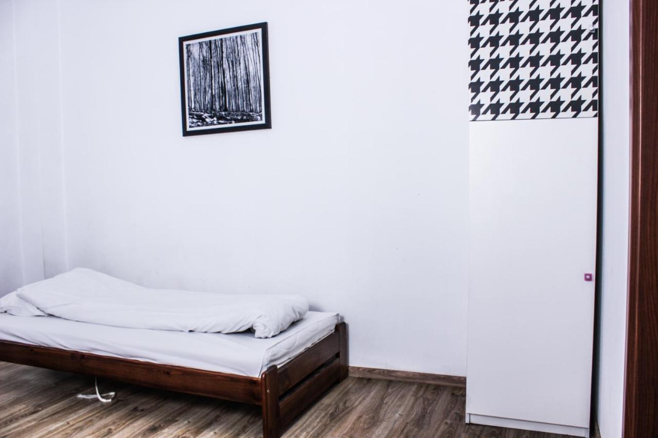 Kaliszki Baba Hostel מראה חיצוני תמונה
