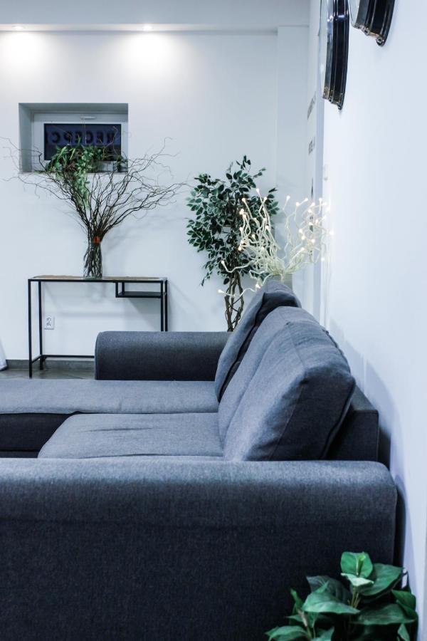 Kaliszki Baba Hostel מראה חיצוני תמונה