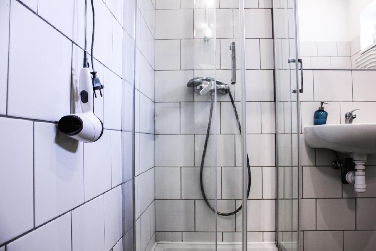 Kaliszki Baba Hostel מראה חיצוני תמונה